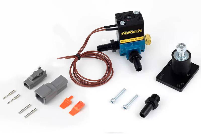 Boost Control Solenoid 3 Port 33Hz Thread: 1/8 NPT - Image 3