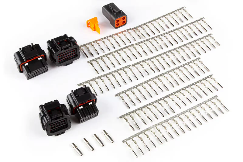 Plug and Pin Set - Suits Nexus R5
