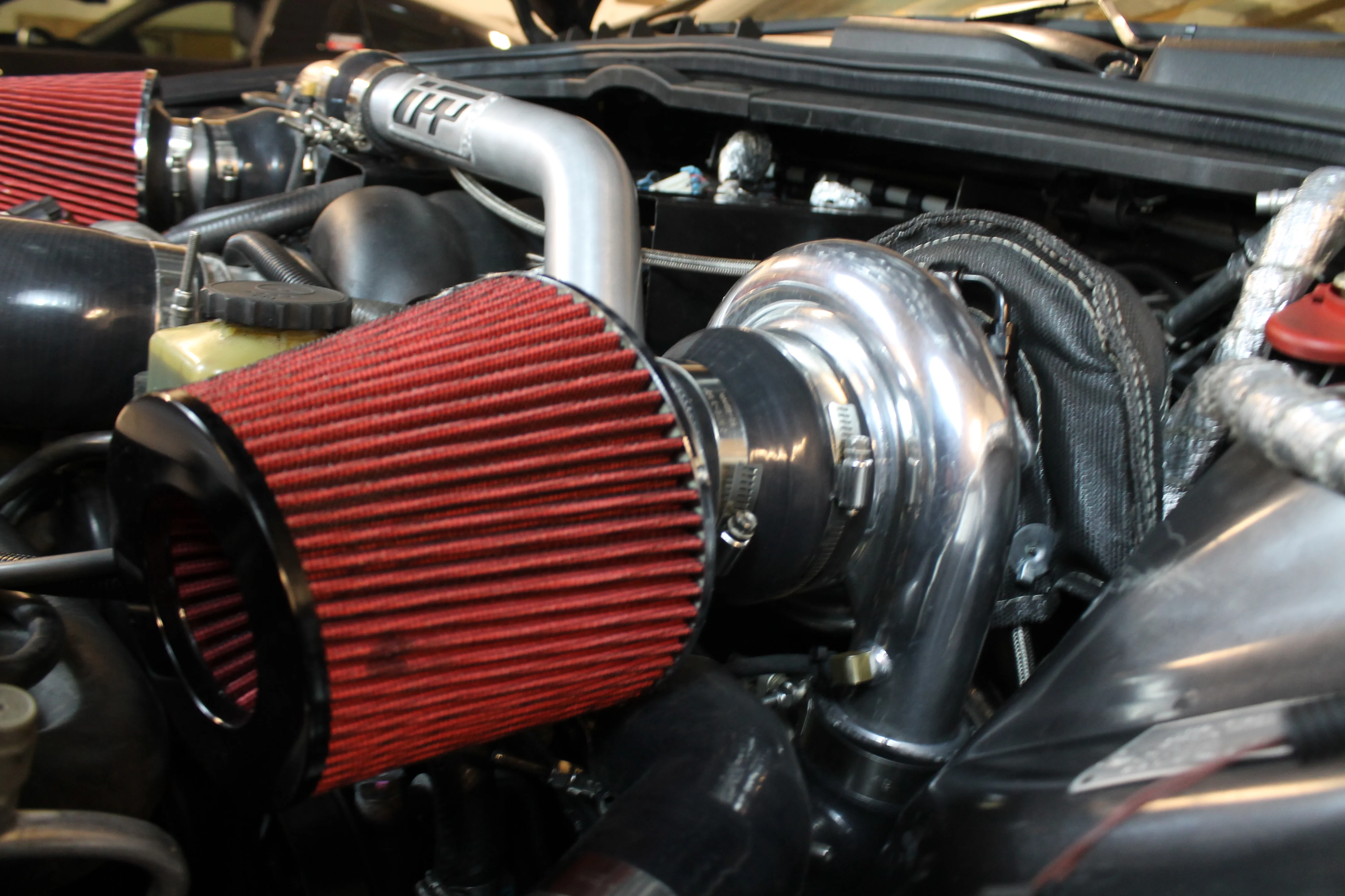 UPP 08-09 G8 GXP/GT Twin Turbo Kit - Image 5